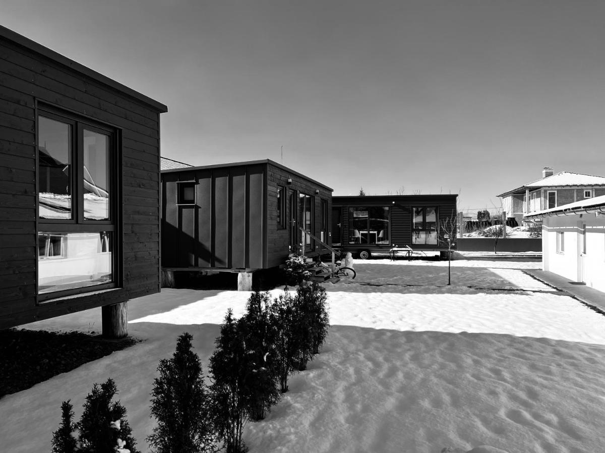 Pixel - Tiny Campus Villa Tirgu Secuiesc Ngoại thất bức ảnh